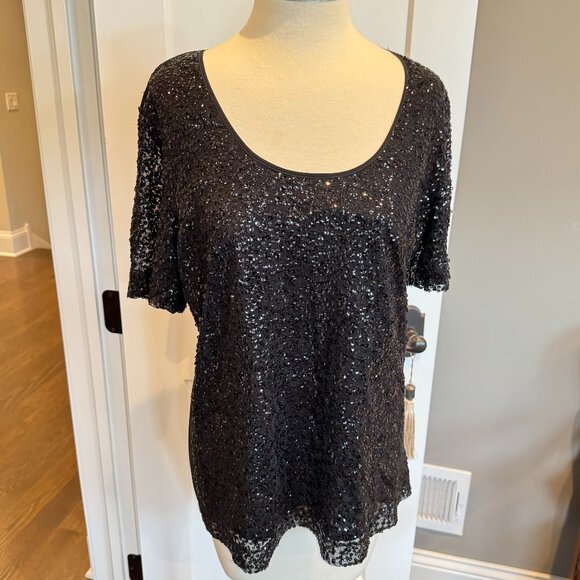St John Sequin Short Sleeve Scoop Neck Top - Picture 2 of 15